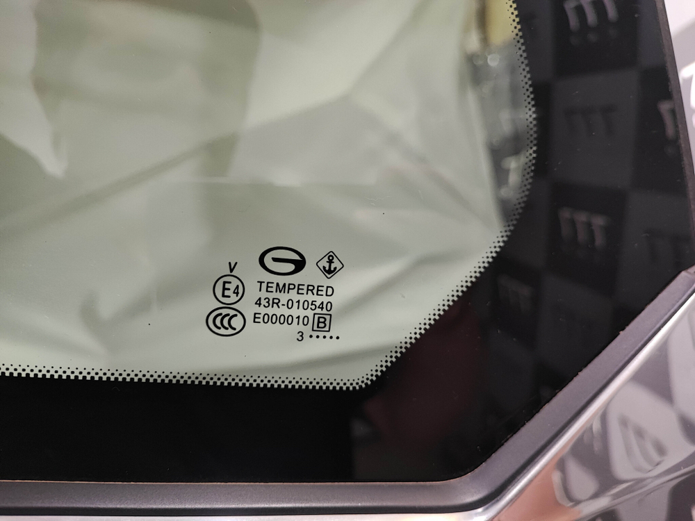 Стекло багажника левое глухое GAC GS8 2 21-нв Б/У Оригинал 5550001DRS0100M10