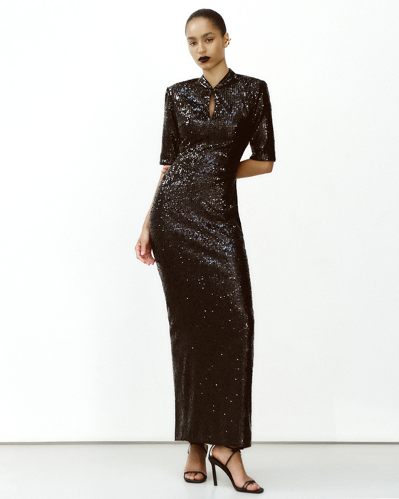 Платье миди удлиненное из пайеток с открытой спиной и вырезом