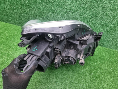 Фара левая Nissan X-Trail Т31 (2010-2015) ксенон