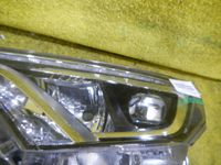Фара левая Toyota Rav 4 CA40 (2015-2019) LED