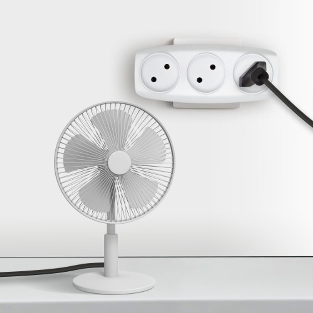 Разветвитель электрический ЭРА SP-3-W на 3 розетки без заземления 16А белый