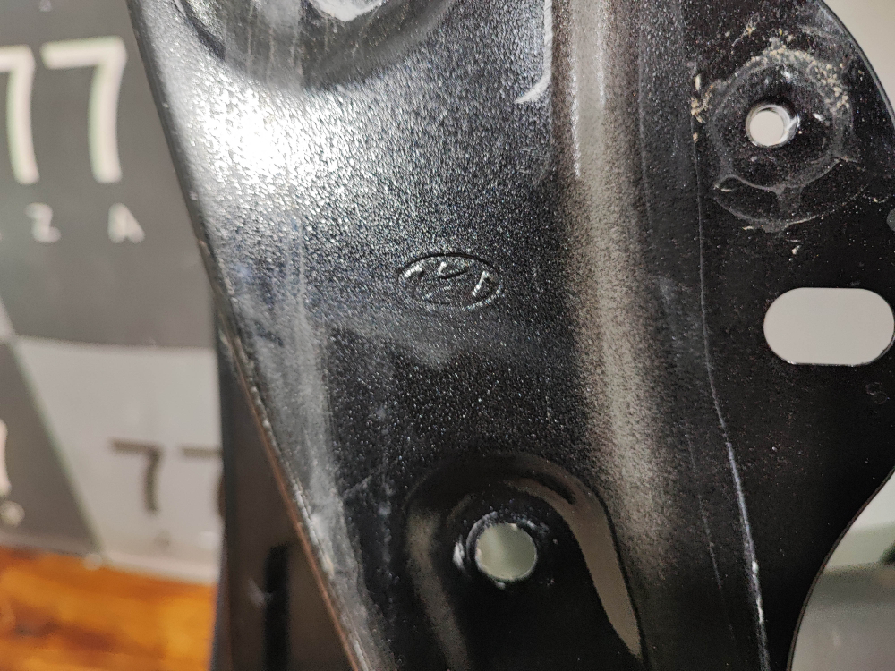 Дверь передняя левая Genesis G80 1 16-20 Б/У Оригинал 76003B1001