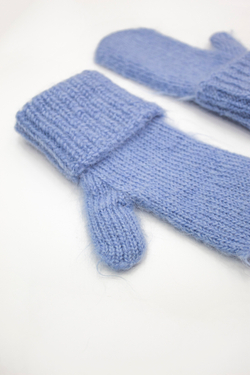 Варежки В203-04 голубые