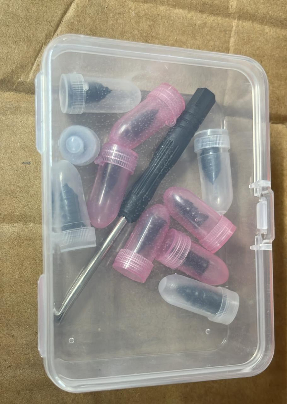 Резиновые саморезы для ремонта колес