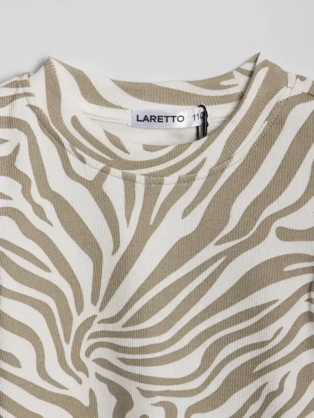 Костюм для девочки на лето