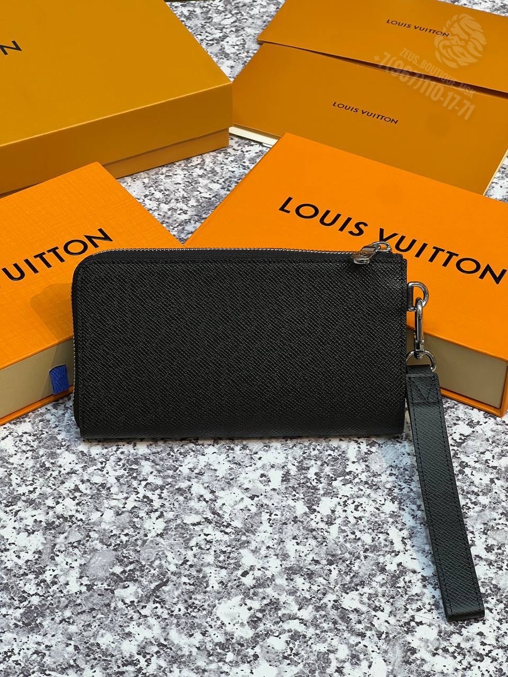 Бумажник Louis Vuitton Zippy Dragonne