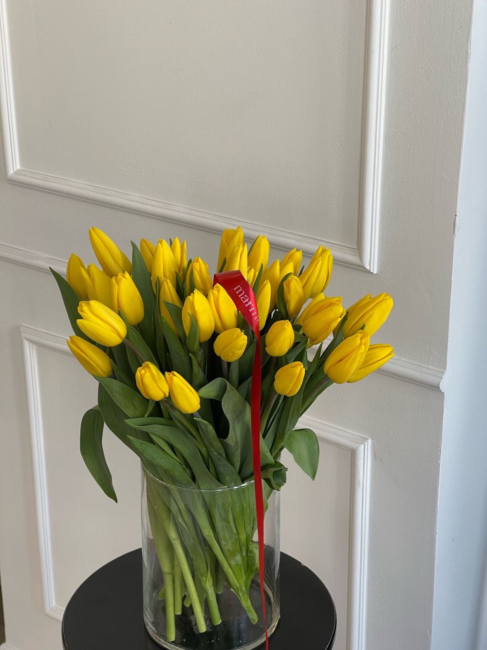 Тюльпаны классика - желтый цвет