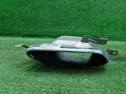 Насадка глушителя правая Volvo XC60 2 (2017-2021)