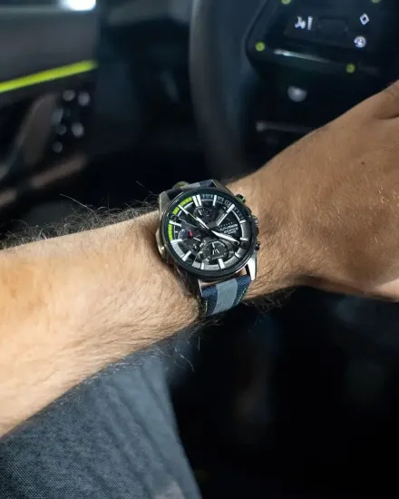 Наручные часы Casio Edifice EQB-1200AT-1A