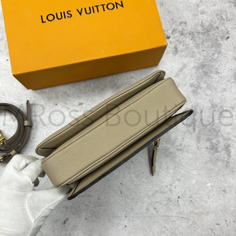 Бежевая кожаная сумка Pochette Metis Louis Vuitton