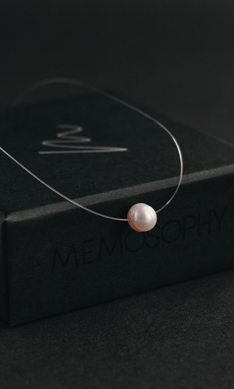 Колье "Memo about Moon" с жемчужиной 8 мм, 33 см