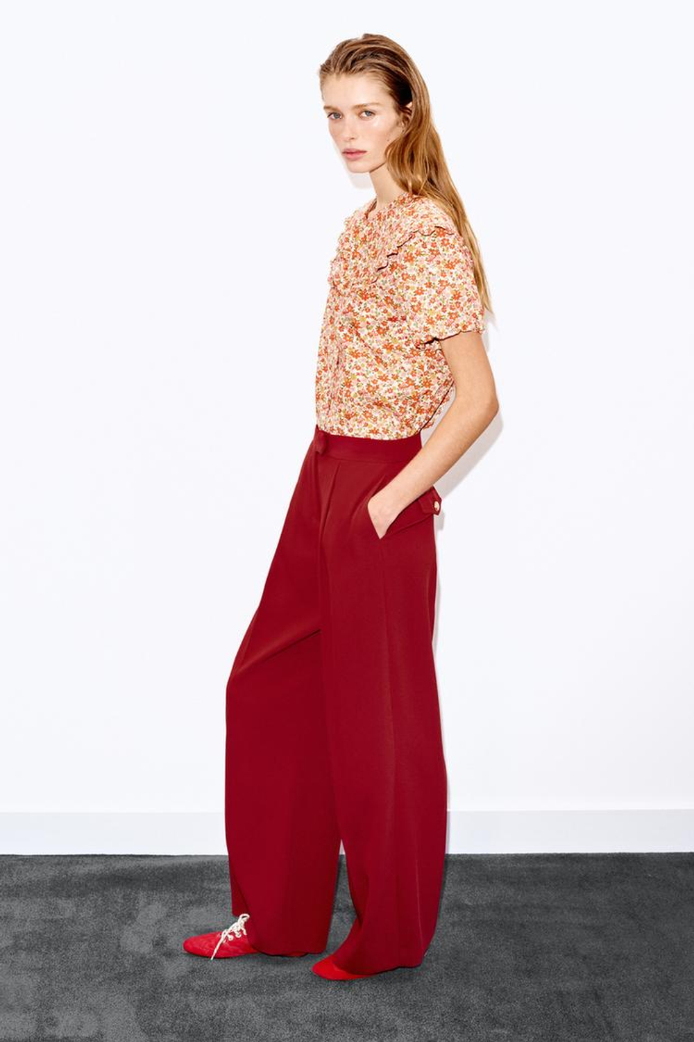 ZARA РУБАШКА С ЦВЕТОЧНЫМ ПРИНТОМ И КРУГЛЫМ ВОРОТНИКОМ, РАЗНОЦВЕТНЫЙ