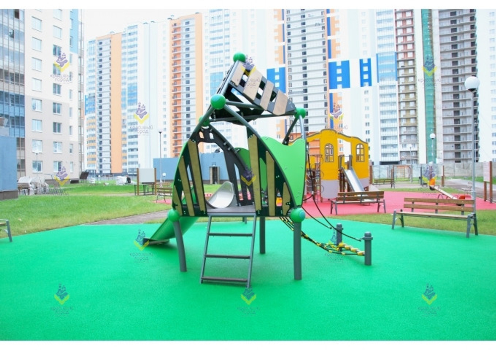 Спортивно-игровой комплекс Молекула-3