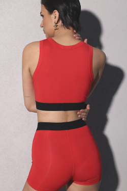 Бельевой комплект красный: шорты+ топ