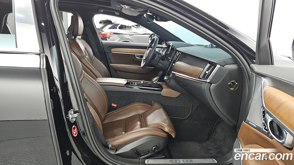 Volvo S90 T8 AWD 액설런스 (07.2020)