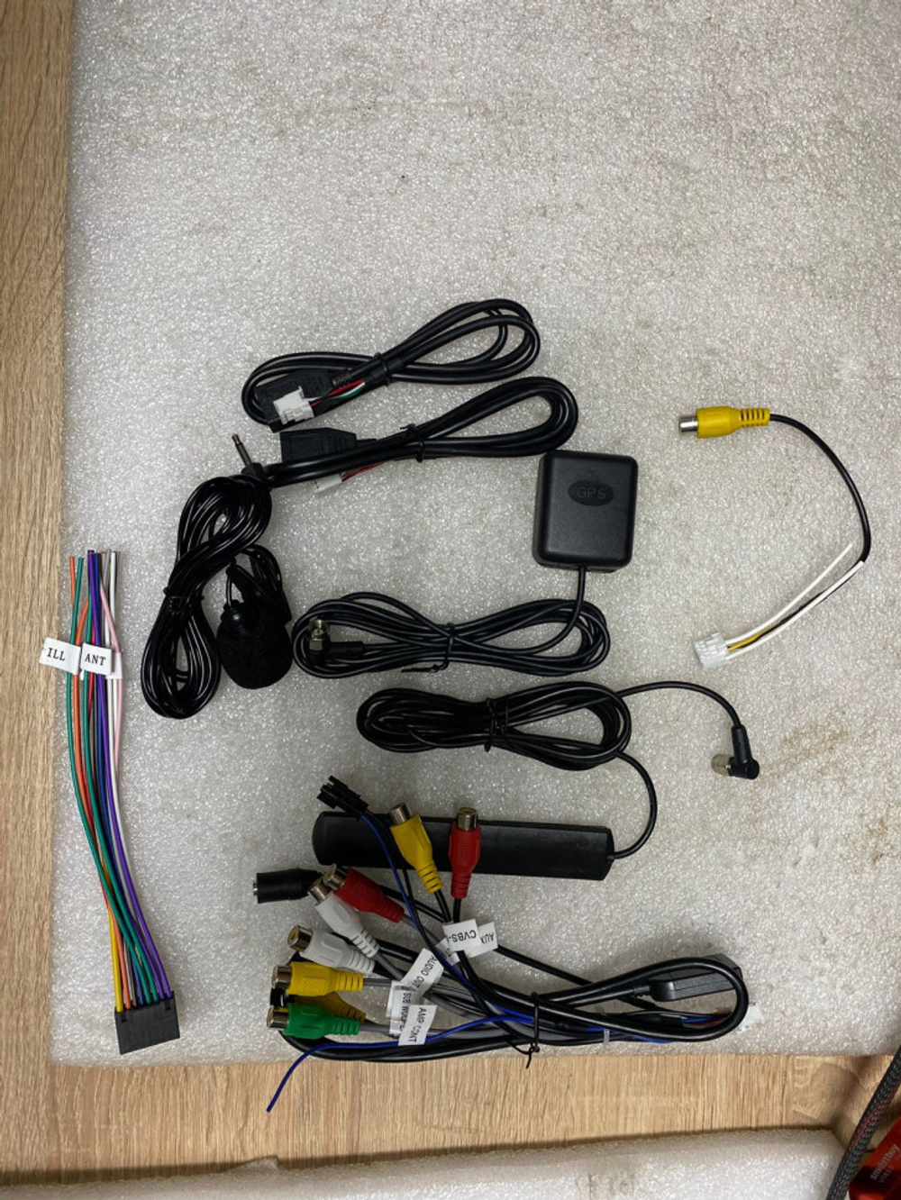 2DIN магнитола (экран 7") - Parafar PF002RNX на Android 13, 8-ядер, 4Гб+64Гб, CarPlay, 4G SIM-слот