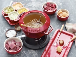 STAUB Набор для фондю 18 см красный