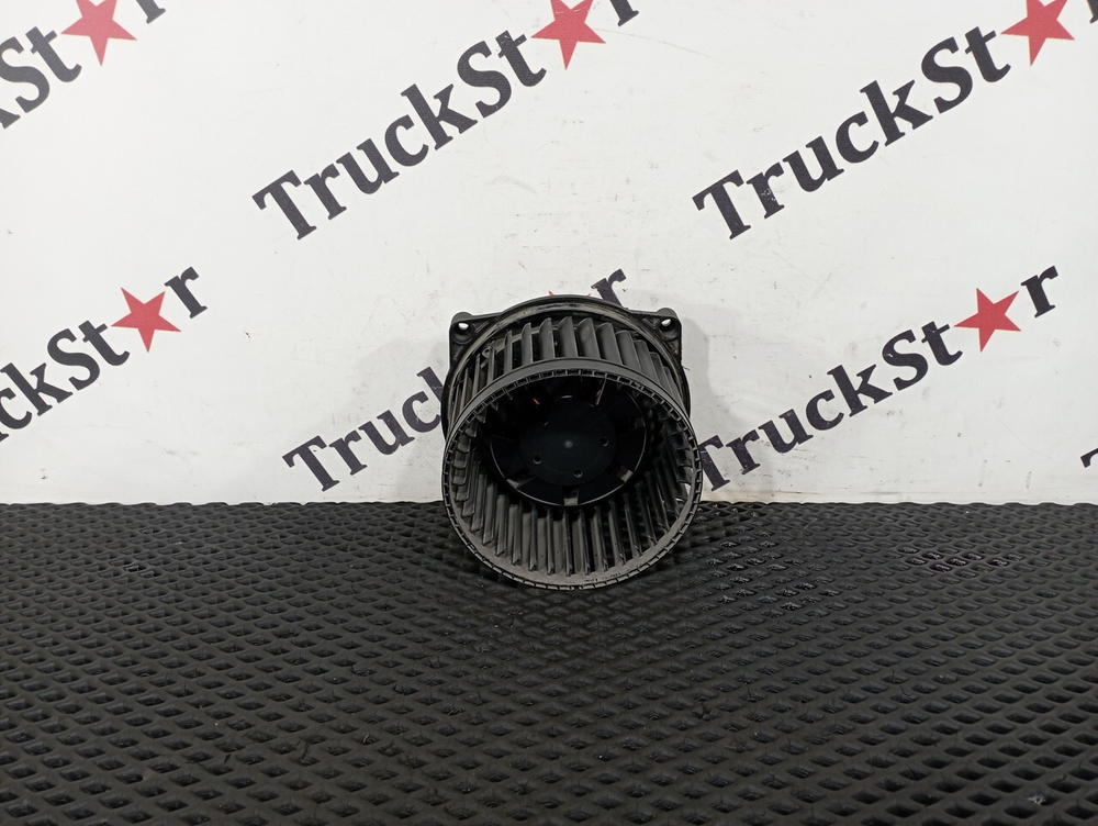 Моторчик отопителя 2018г.