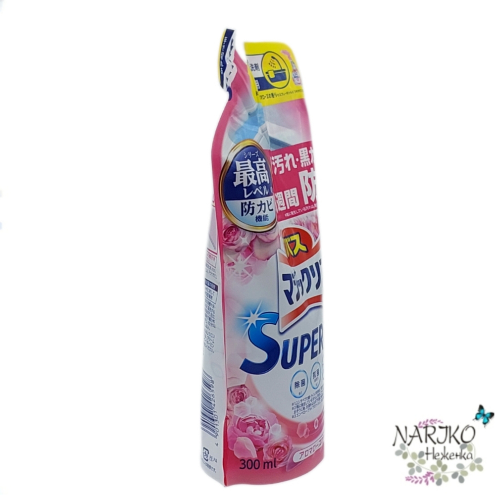 Жидкость чистящая для ванны KAO Magiсclean, предотвращающая образование розовой и чёрной плесени, с антибактериальным эффектом и ароматом розы, мягкая упаковка 300 мл.