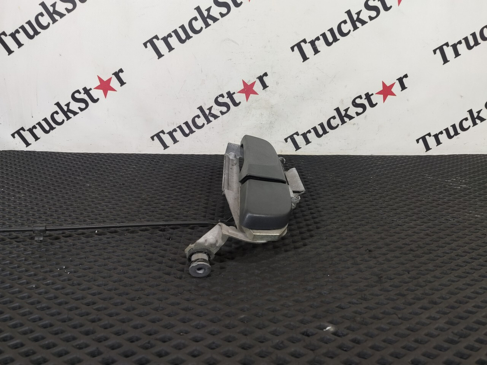 Ручка двери наружная правая