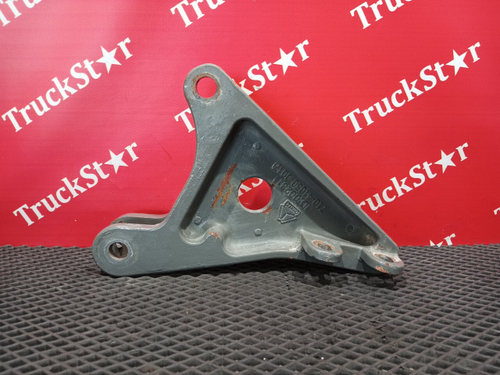 Кронштейн усилителя бампера левый 2023г.