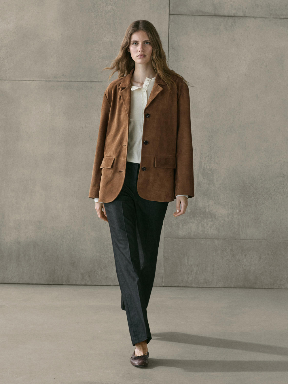 Massimo Dutti Расклешенные брюки, черный
