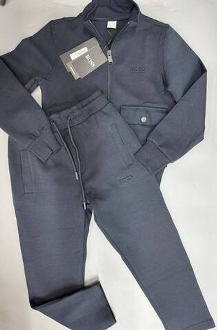 Костюм Hugo Boss