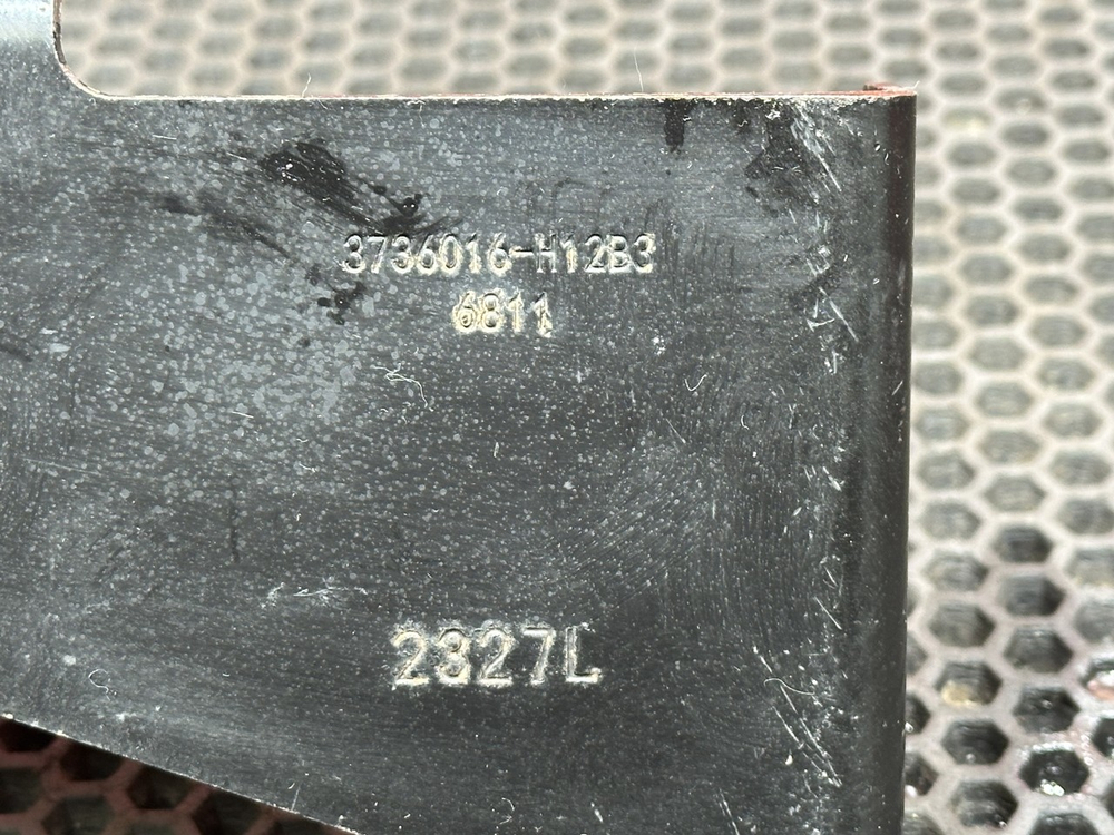 Кронштейн блока управления шасси 2023г.