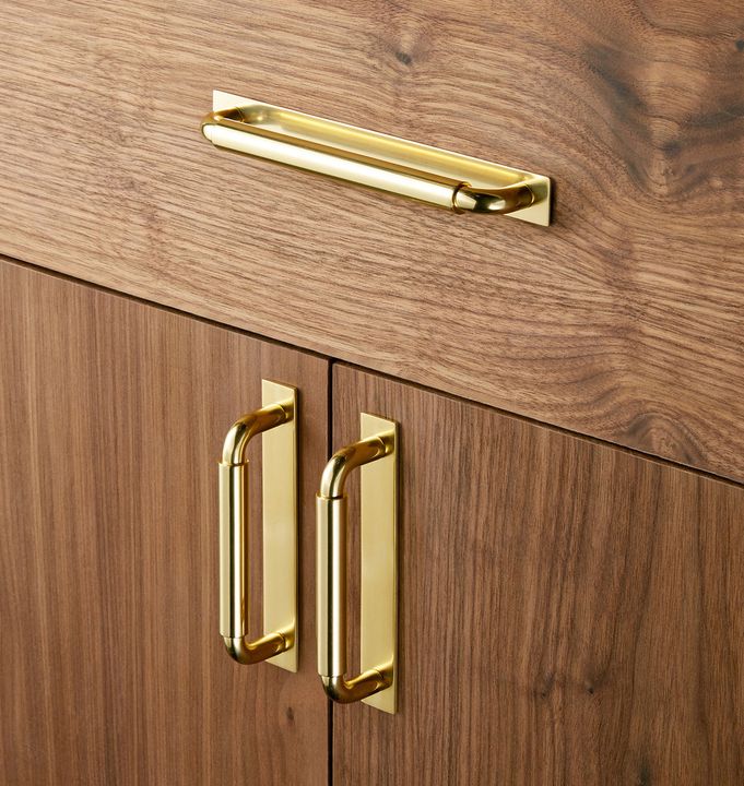 Мебельные ручки из латуни