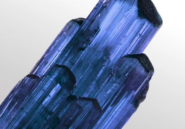 SAPPHIRE BLUE