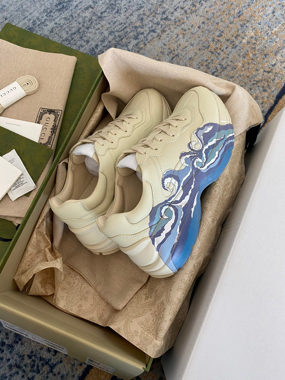 Gucci Rhyton Sneaker