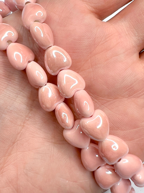 Керамические бусины Сердце, 10/13/15 мм, на нитке 32 см