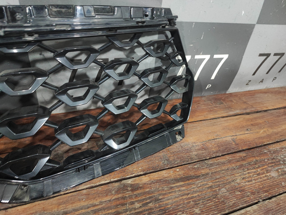 Решетка радиатора Kia Sorento 4 Оригинал целая 86351P2100