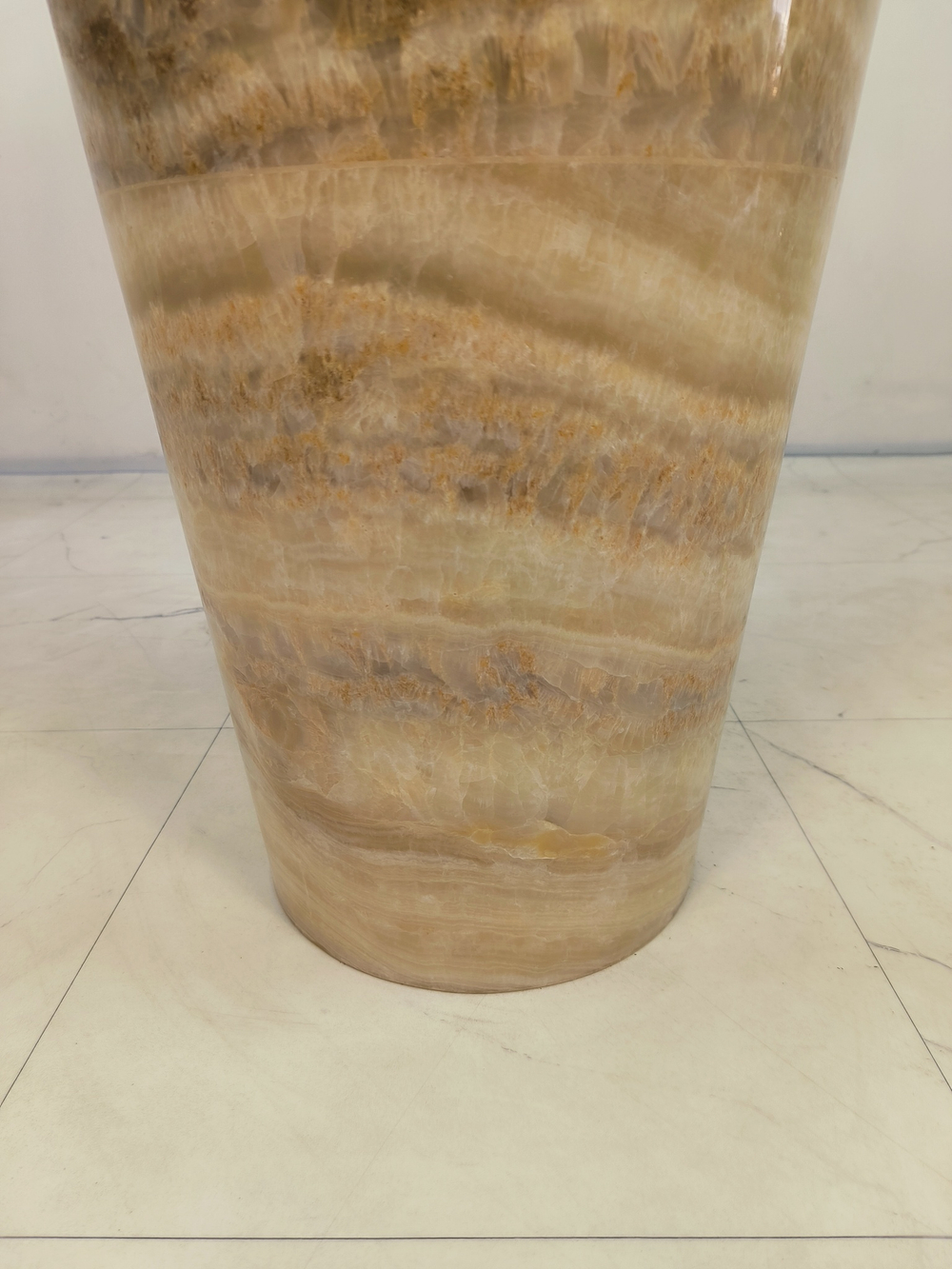 Раковина напольная из оникса Yellow ON-61357 (45*45*90)