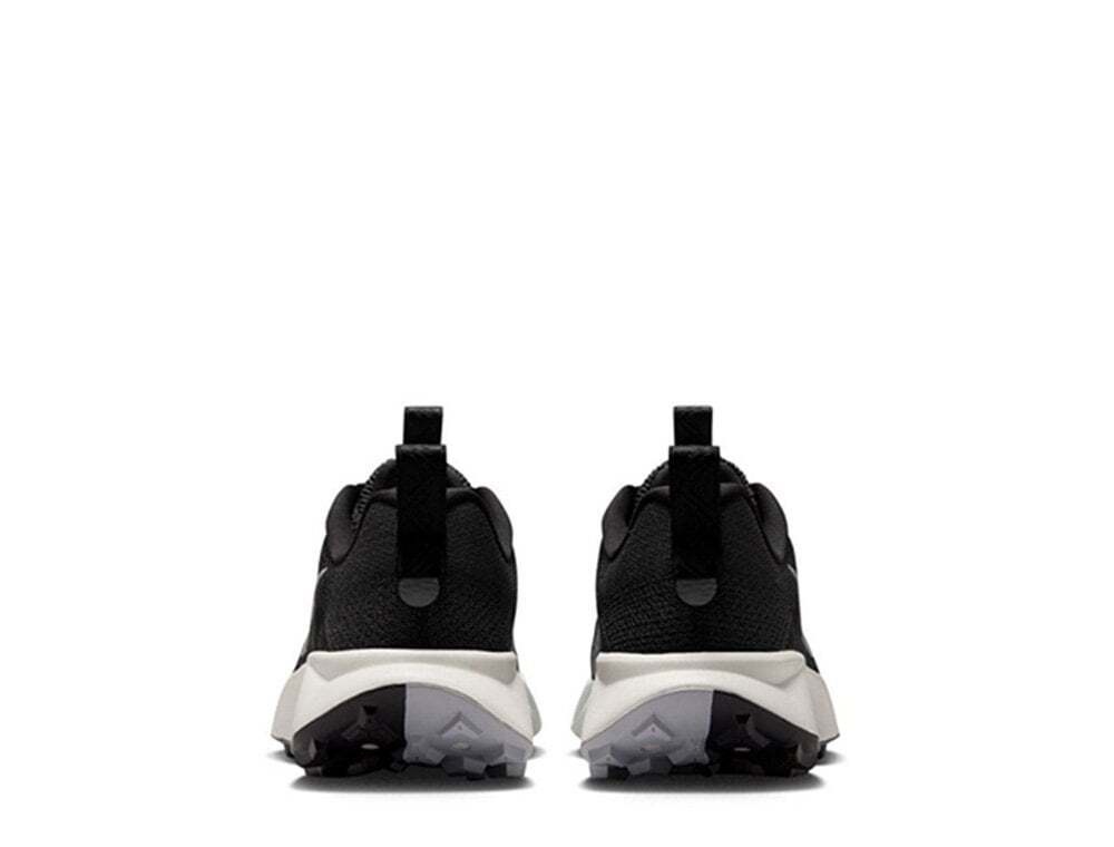 Кроссовки для бега женские Nike ReactX Wildhorse 10 W Черно-Белый