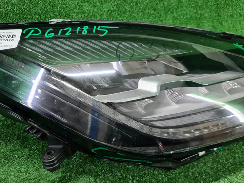 Фара правая Jaguar E-PACE (2017-2021) LED