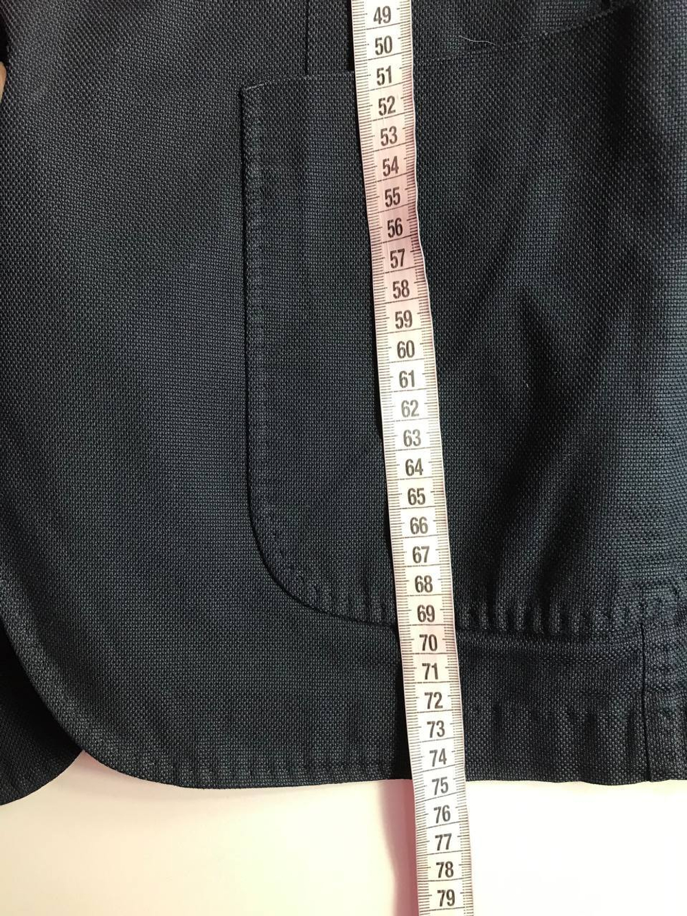 Пиджак Massimo Dutti лаконичный, визуально на 52 размер