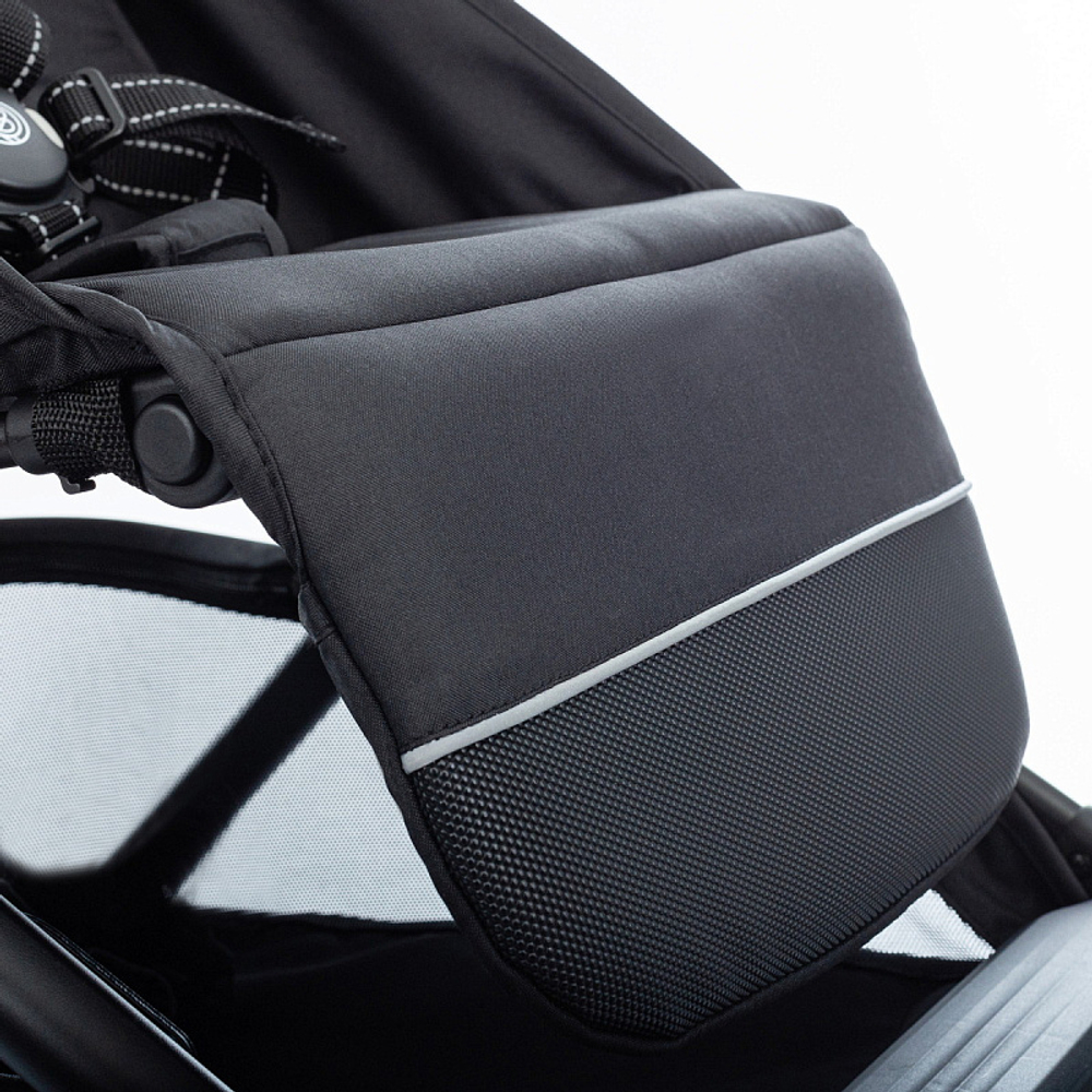 Прогулочная коляска Kidzi Kimi черная