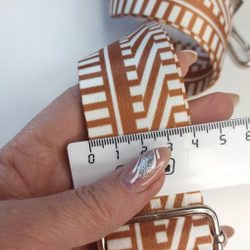 Гитарный ремень Бежевая геометрия