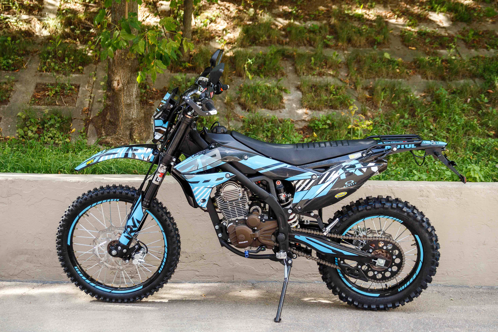 Мотоцикл Regulmoto ZR 250 PR