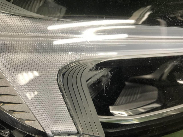 Фара правая Volvo XC60 2 (2017-2021) LED