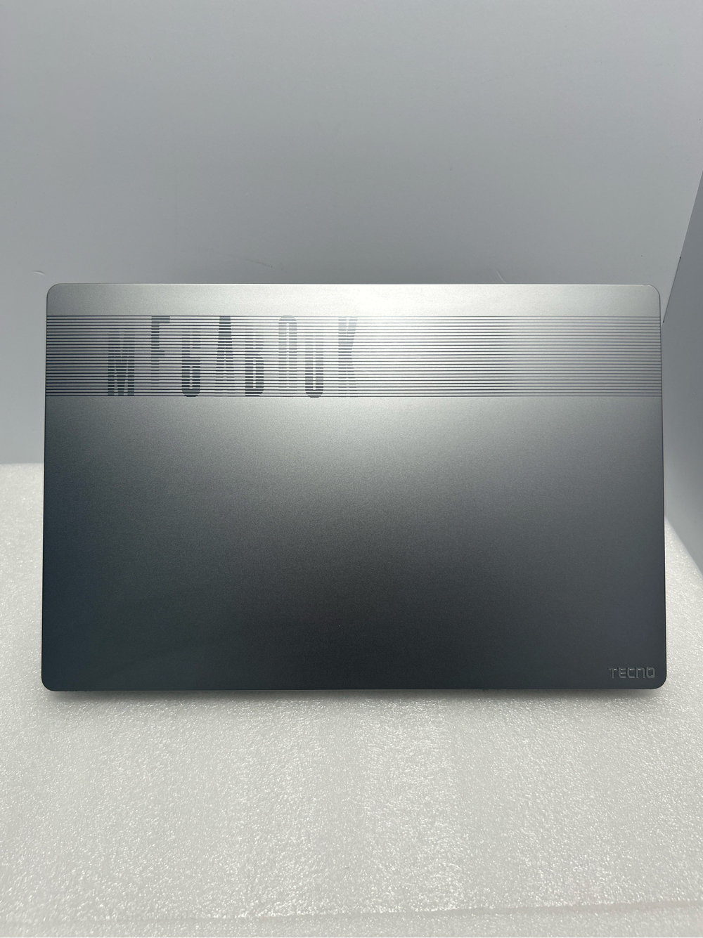 Ноутбук Tecno Megabook T1DA 15.6"/AMD Ryzen 7 5800U/RAM 16ГБ/SSD 512GB/AMD Radeon Graphics/1920*1080/IPS/DOS/Подсветка кл-ры: LED/серебристый. Состояние: B1