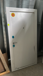 Дверь Металлическая Б/У 205(в) х 96(ш)