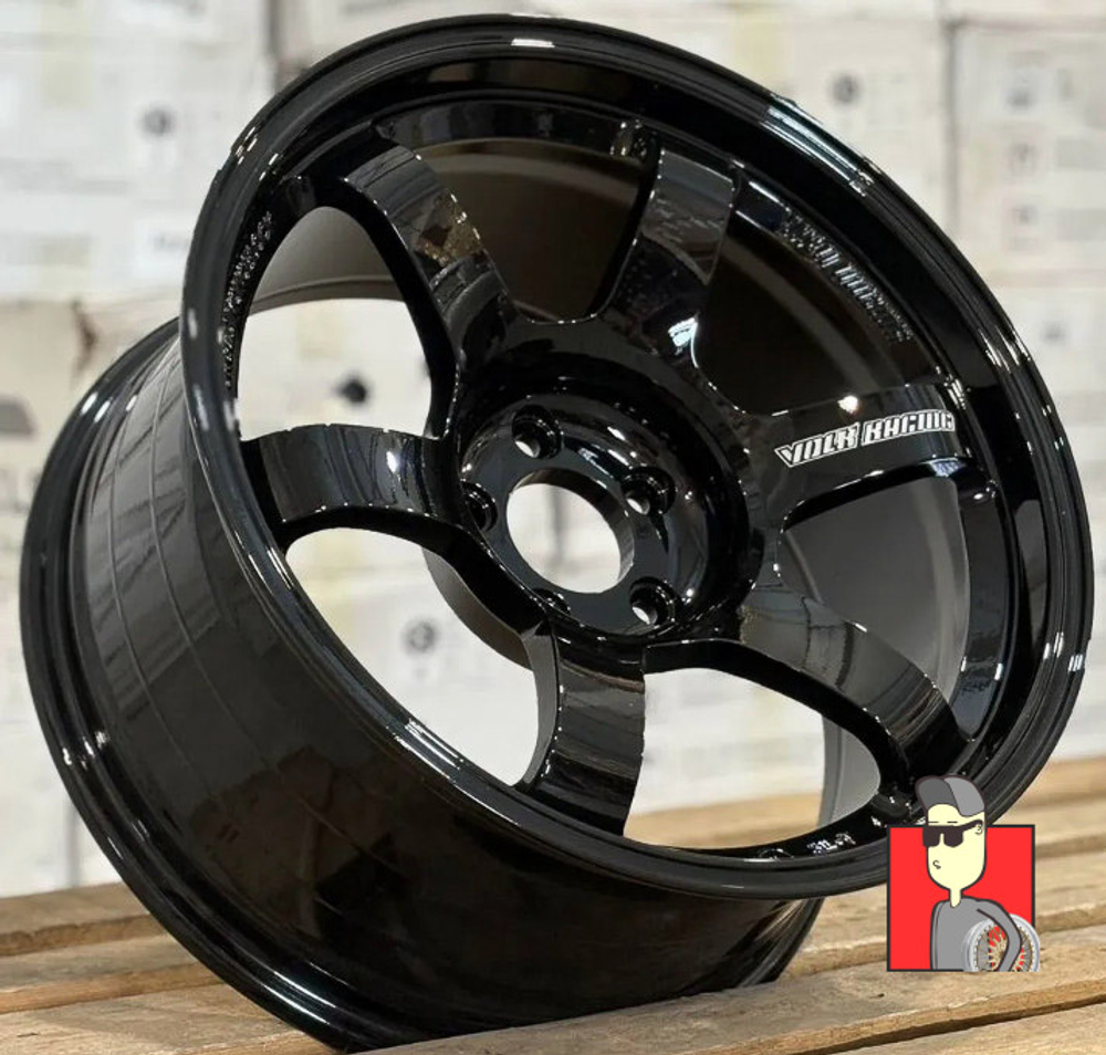 Комплект дисков Rays TE37 18x9 et0 5x114.3