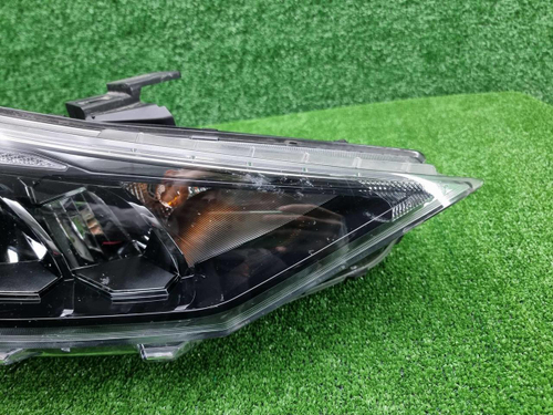 Фара правая Hyundai Solaris 2 (2020-2022) LED