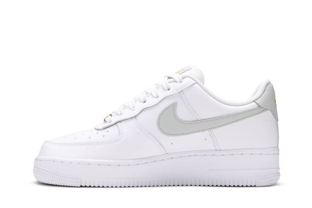 Кроссовки Nike Air Force 1 Low 07 Essential (Женская размерная сетка)