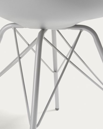 Стул Lars серый с металлическими ножками La Forma Испания 