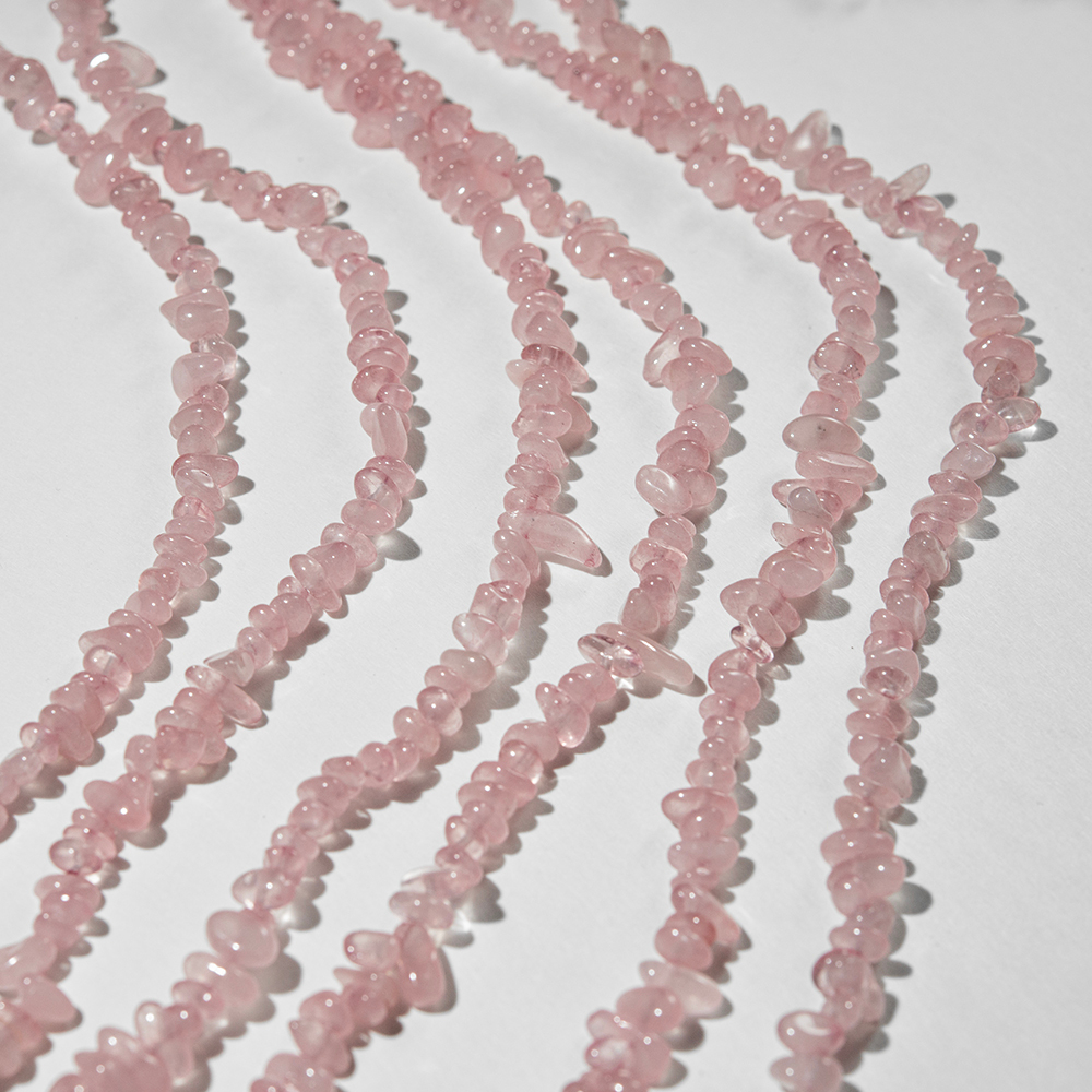 Розовый кварц натуральный, бусины фриформ, 4-10мм