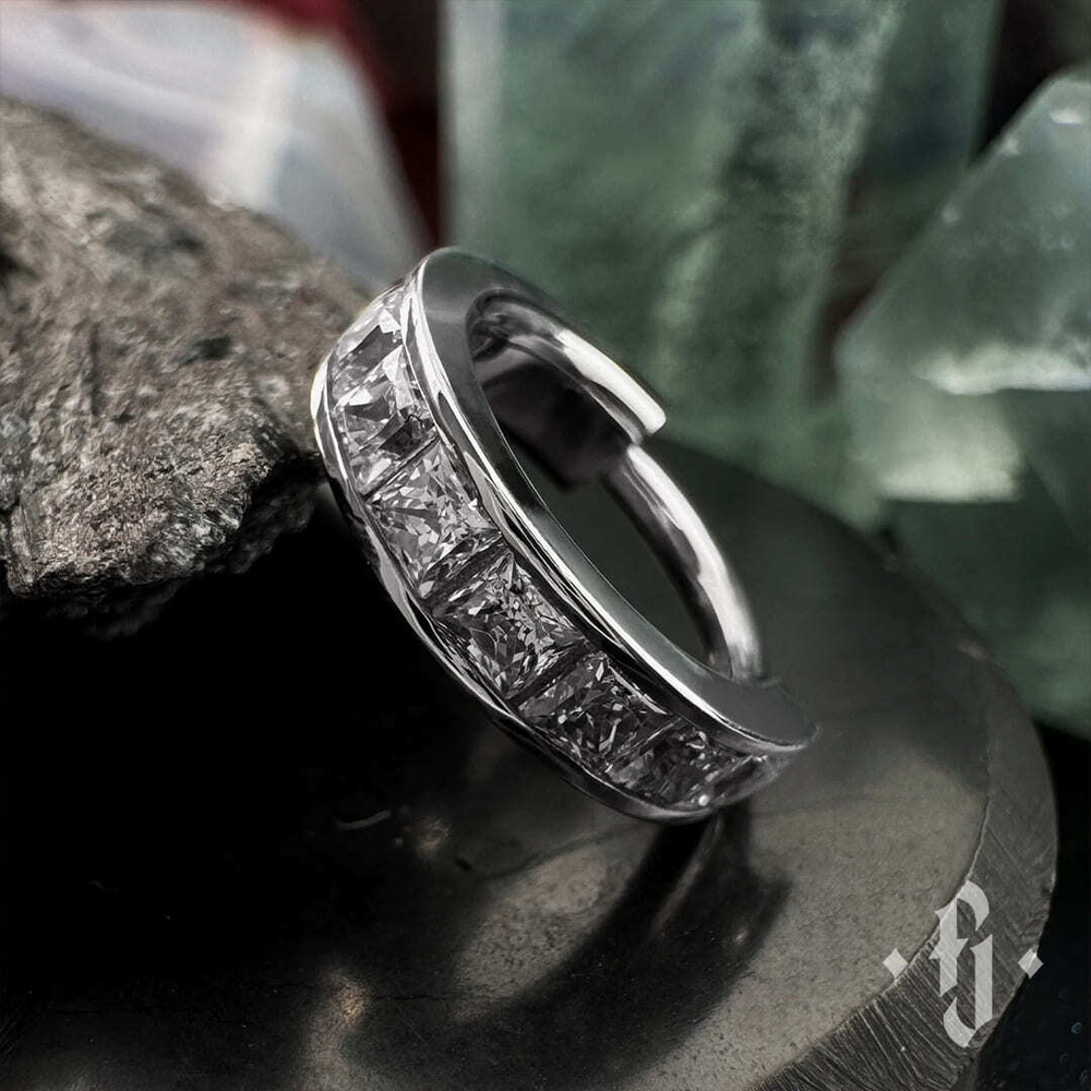 Кликер "Square" - Белое золото - White CZ