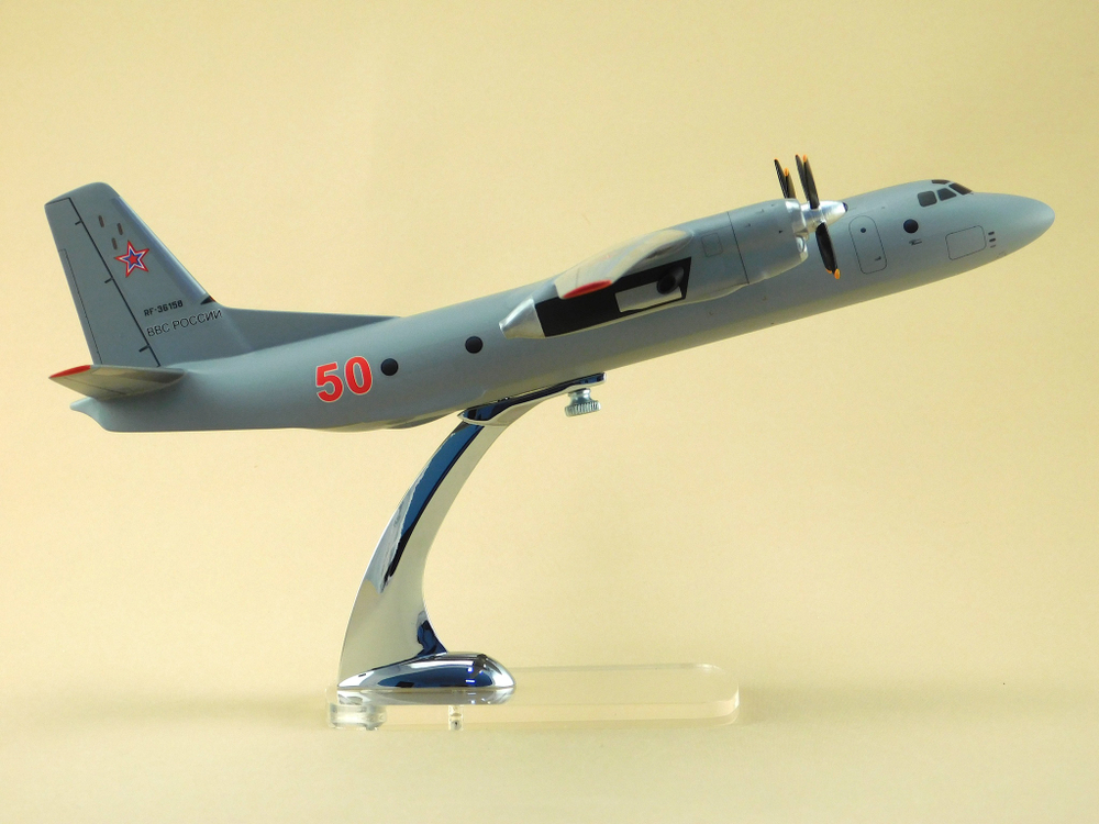 Модель самолета Ан-26 (М1:72, ВКС России, RF-36158, 50, Серый)